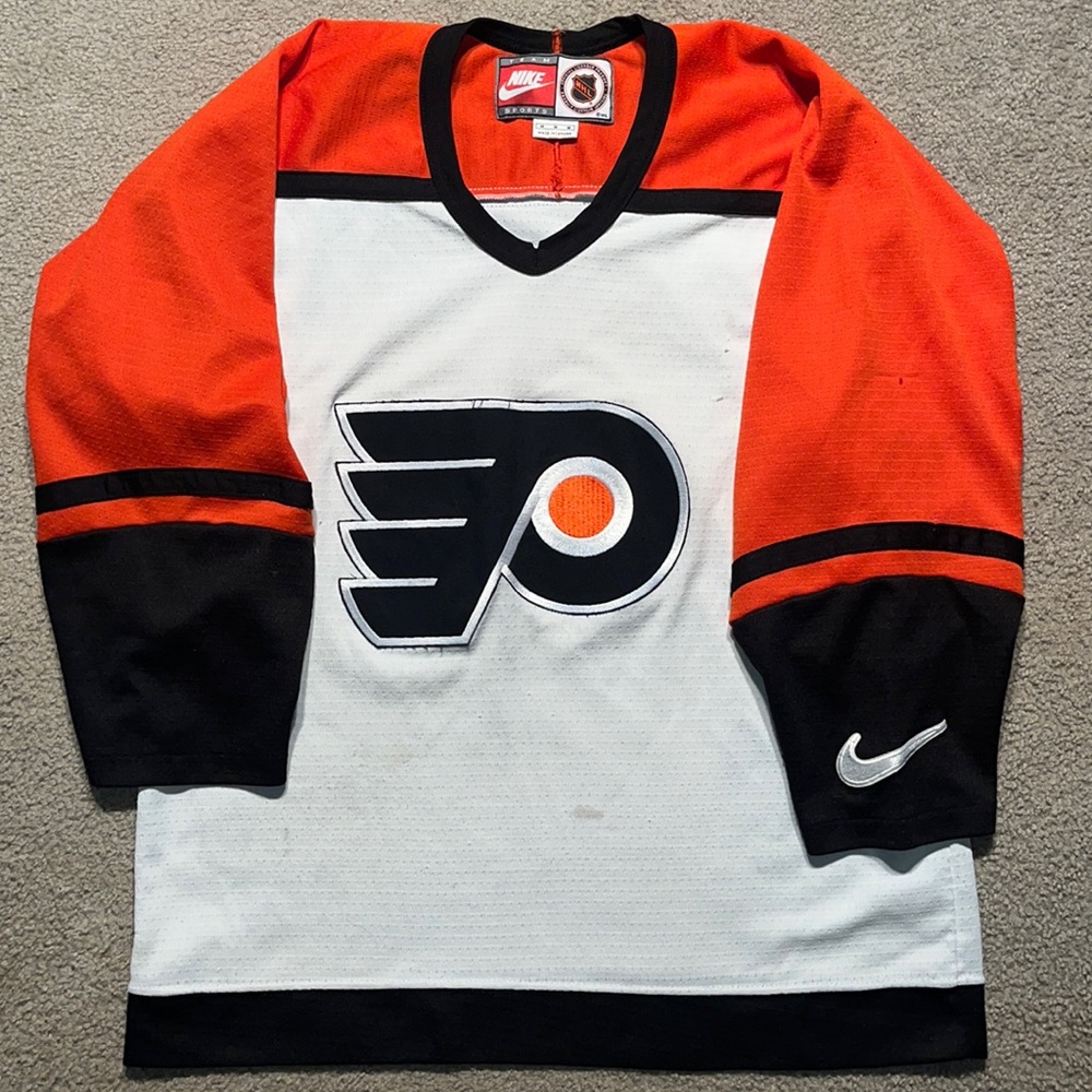 *SOLD* Philadelphia Flyers Nike Jersey